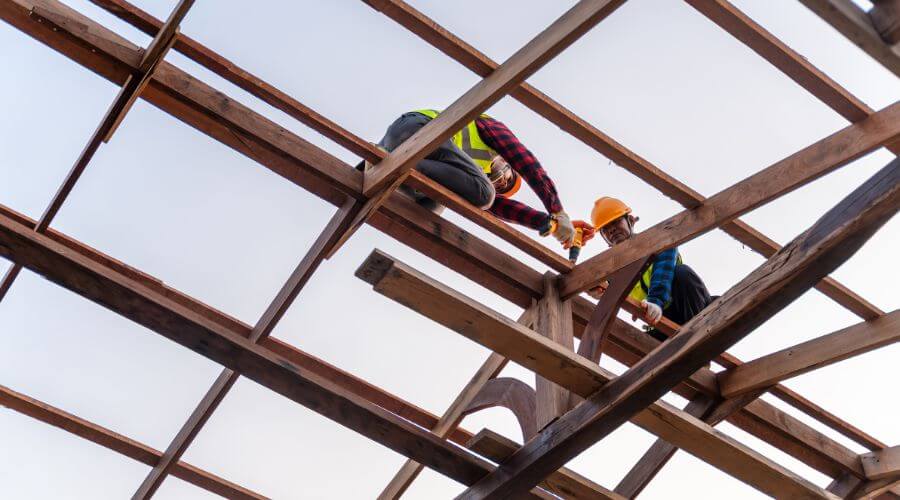 Professional residential roofers in Mountain, WI